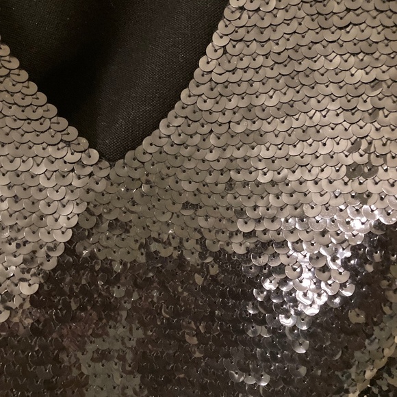 INC International Concepts Dressy Sequined Top - Black - M - NWOT - Picture 4 of 6